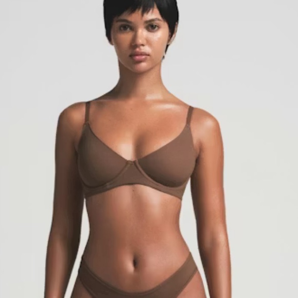 NWT SKIMS Fits Everybody Unlined Demi Bra